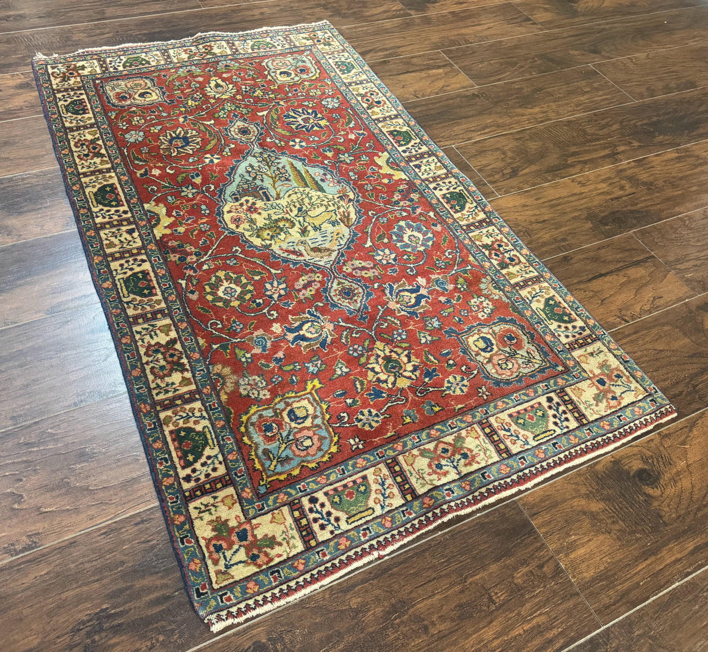 USED Small Persian Tabriz Rug 2.8 x 4.7, Red, Animal Pictorials, Semi Antique Vintage