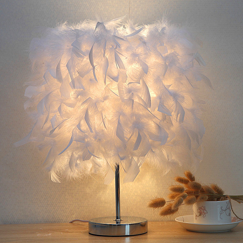 NEW Cute Bedroom Feather Shade Girly Night Light Lamp Fixture
