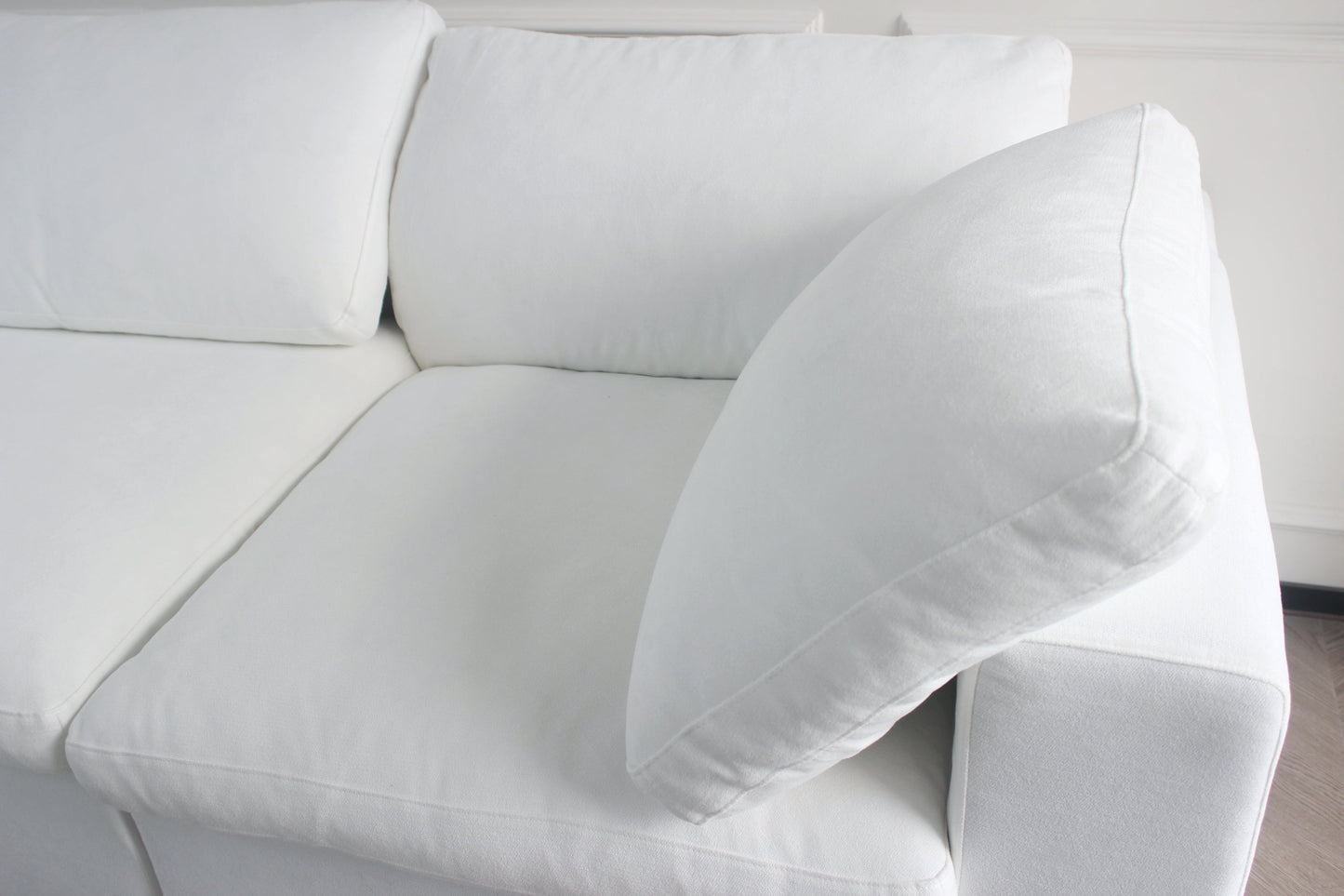 NEW Corner Seater Sofa with Armrest