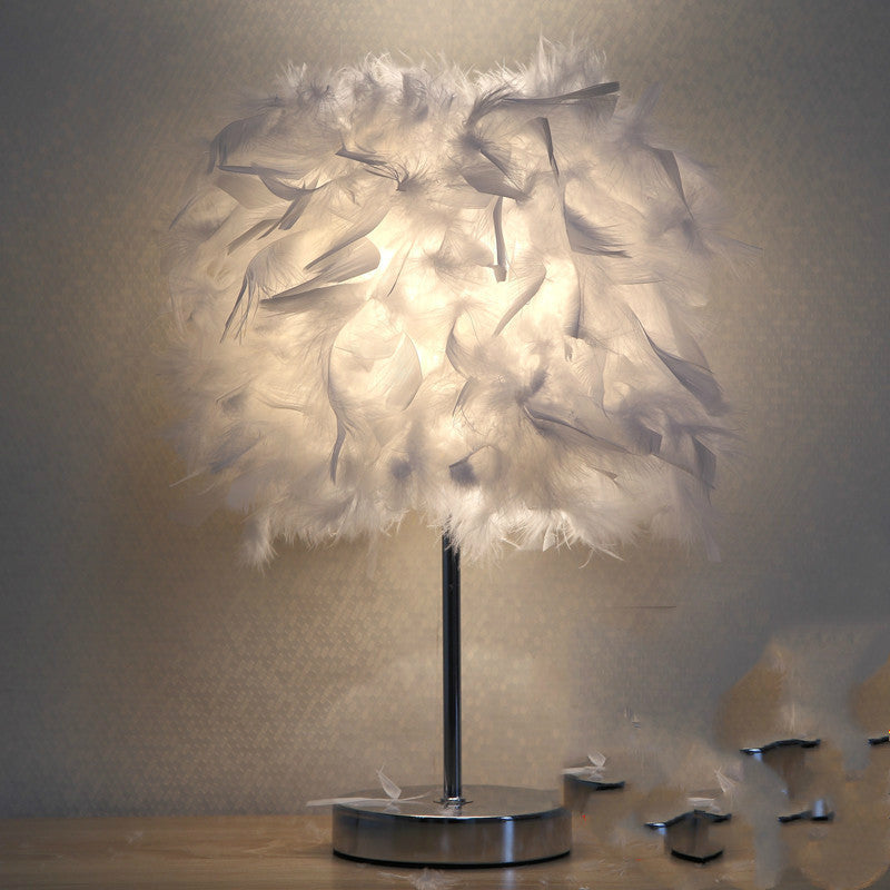 NEW Cute Bedroom Feather Shade Girly Night Light Lamp Fixture