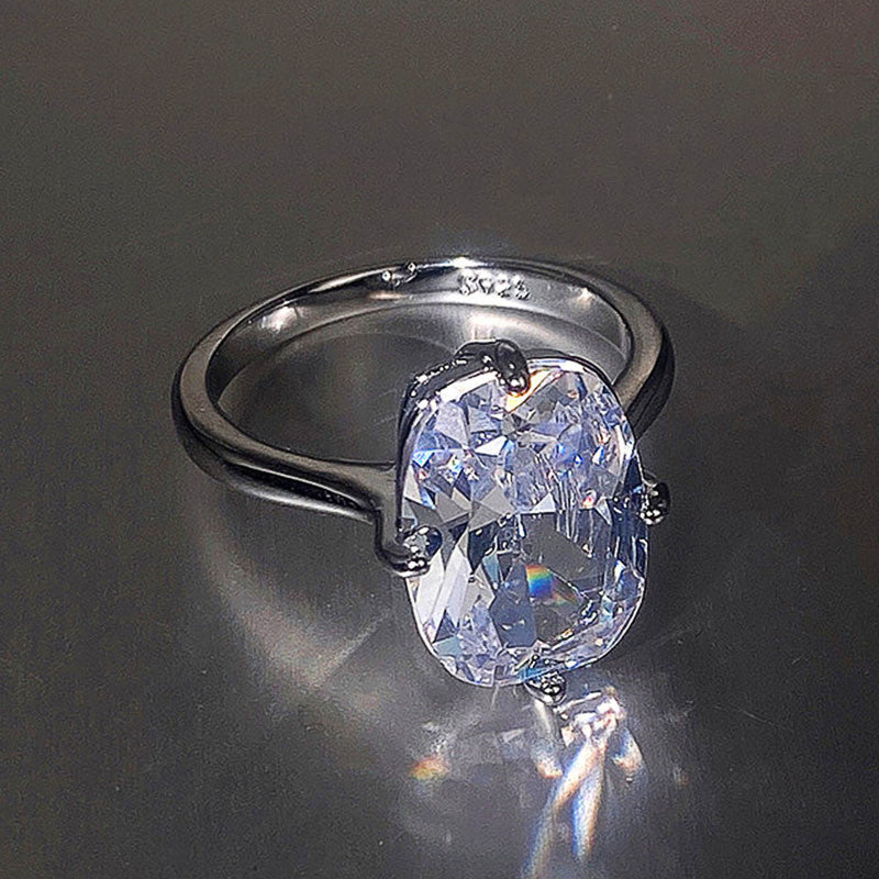NEW Four-claw White Square Diamond Ring Large Zircon
