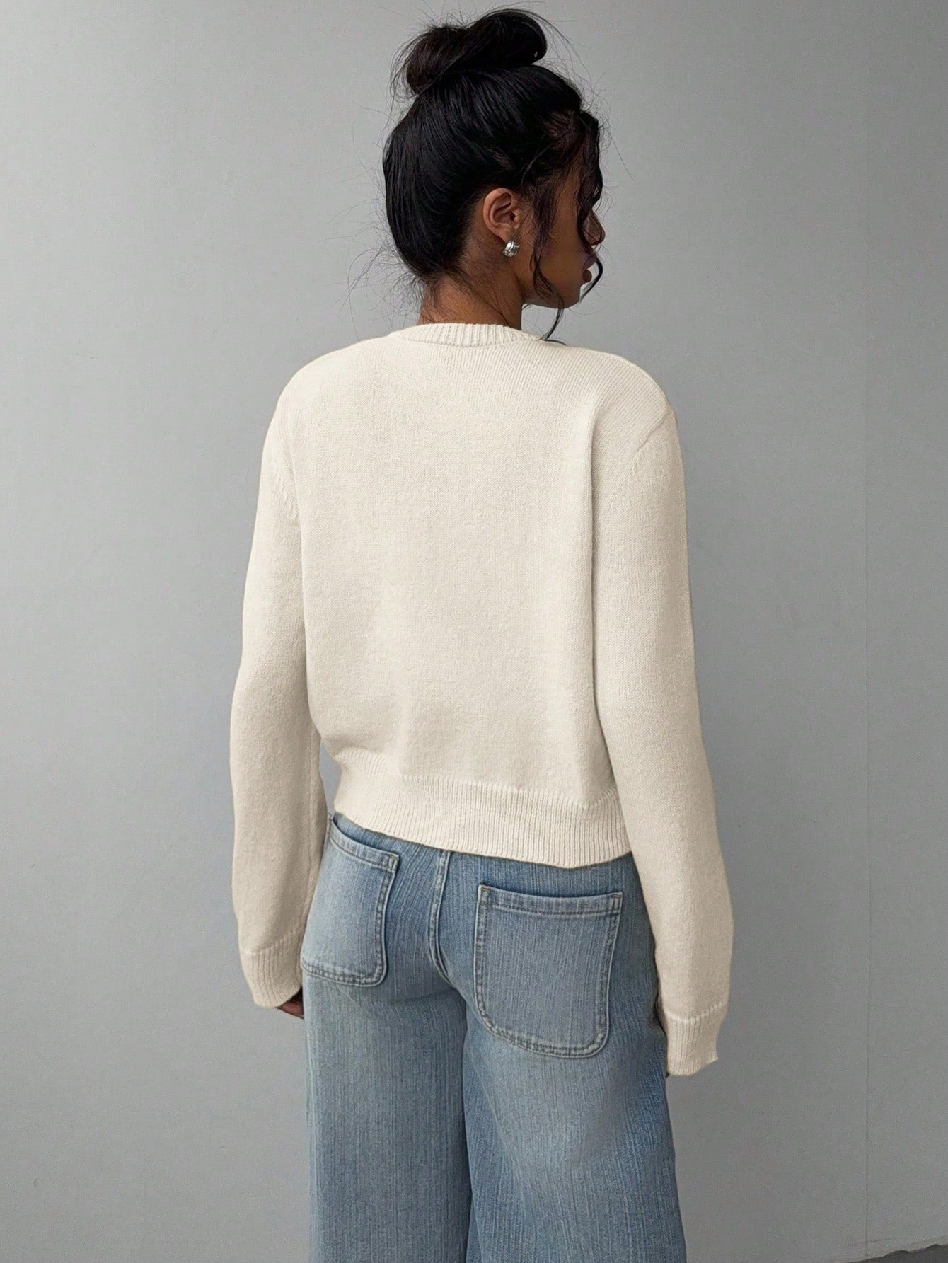 New Chic Long Sleeved Knitted Cardigan Fashion Slim Solid Color Short Sweater For Women Clothing