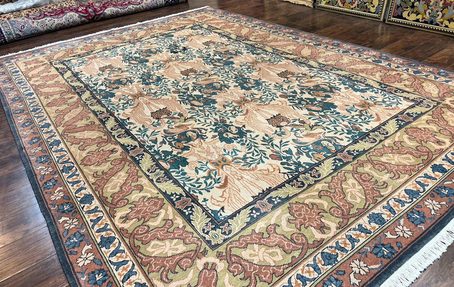 USED 10x13 Wool Rug, Floral Pattern, Birds, Handmade Vintage Carpet, Couristan Rug, Beige