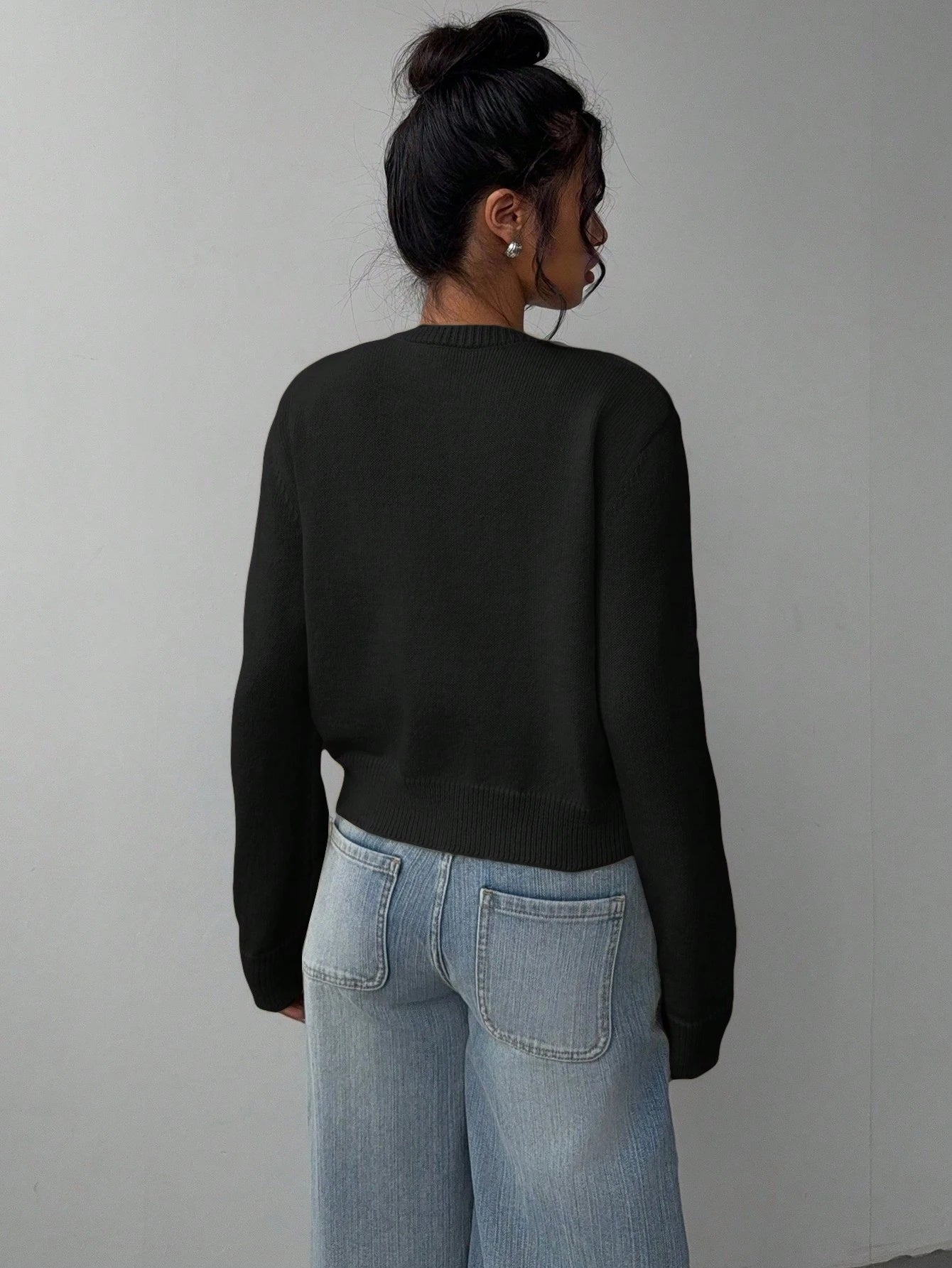 New Chic Long Sleeved Knitted Cardigan Fashion Slim Solid Color Short Sweater For Women Clothing