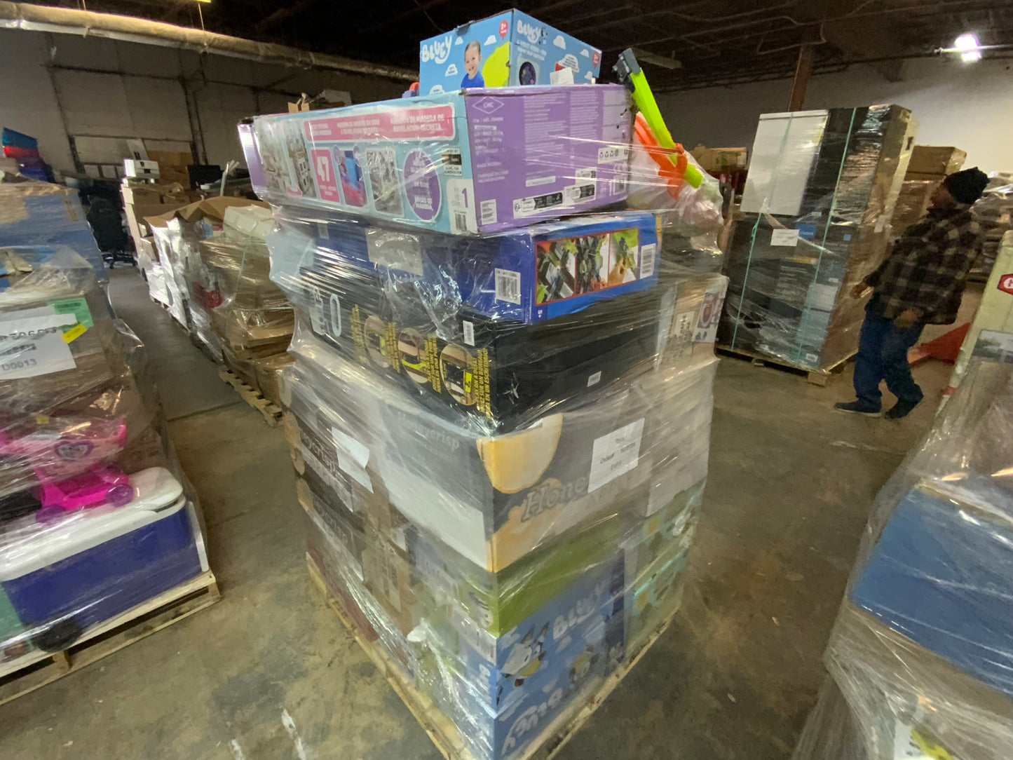 Buy the Pallet #4 Costco Un-Manifested Customer Return Toys and Games Mystery Pallet