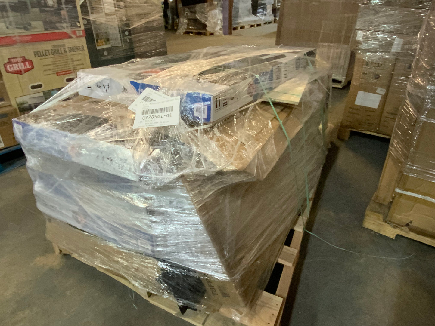 Buy the Pallet #9 Costco Customer Return Shelving Storage Rack Pallet