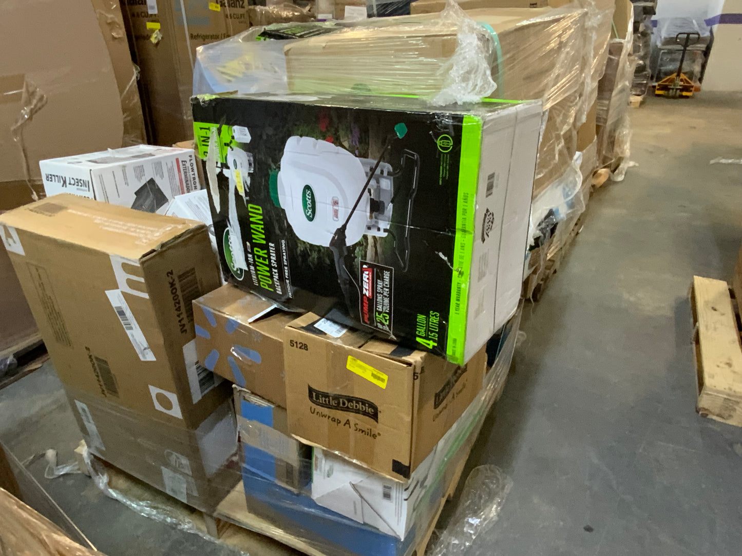 Buy the pallet Walmart returns #932