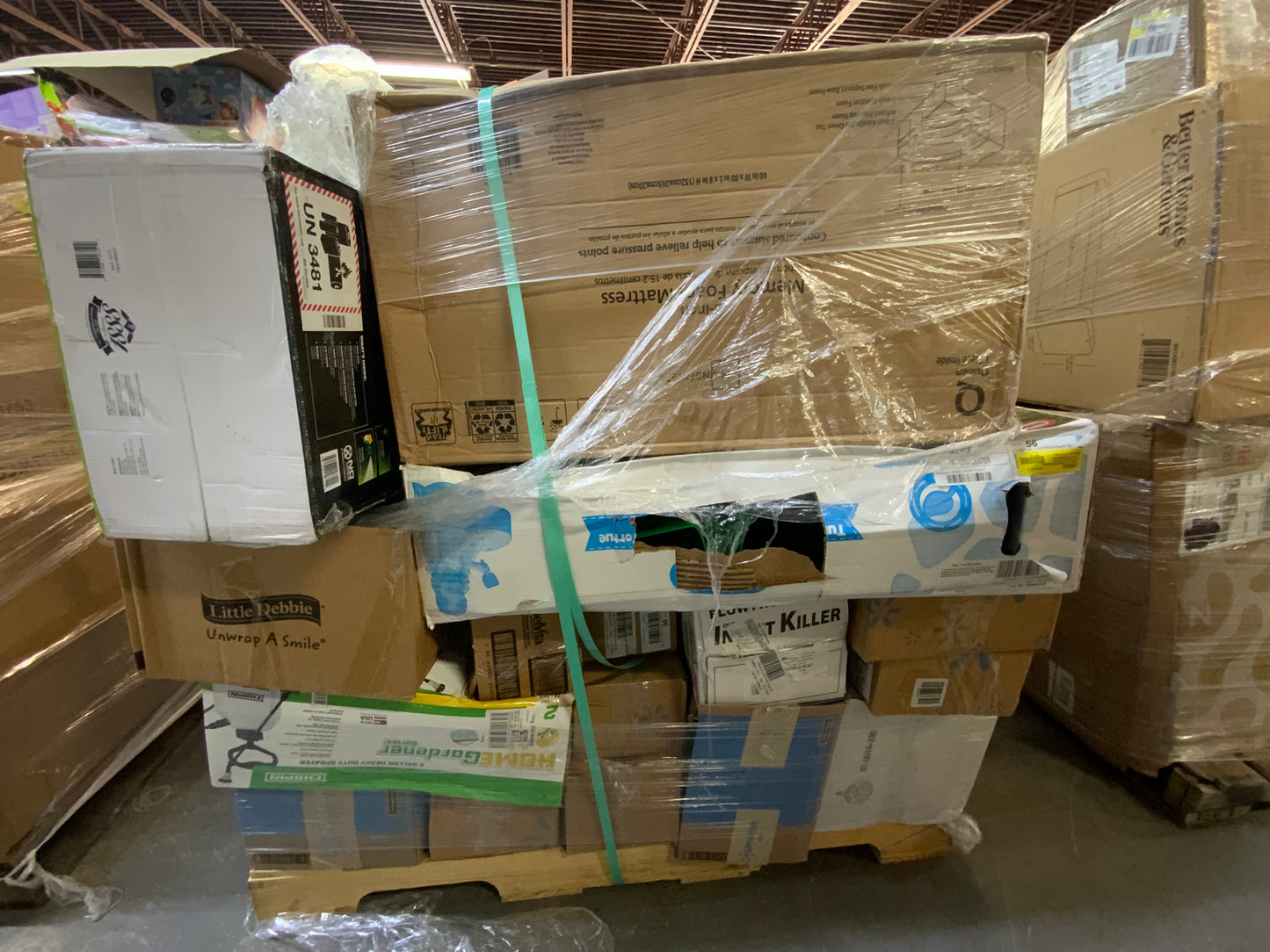 Buy the pallet Walmart returns #932