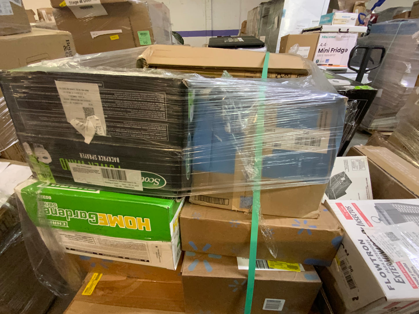 Buy the pallet Walmart returns #932