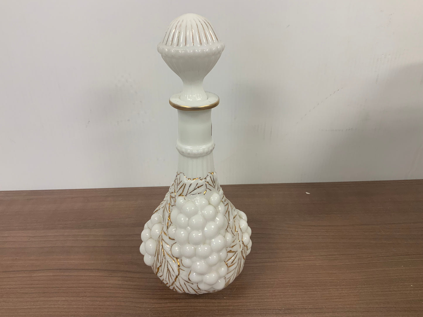 1950's Imperial Vintage Grapes Milk Glass Decanter with Lid 12"