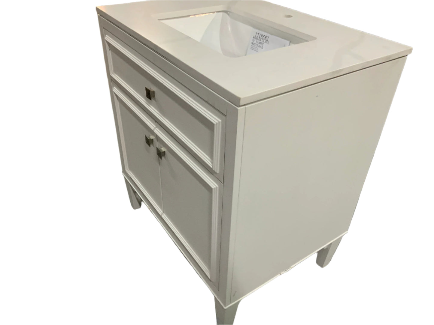 Koehler Clave White Oak Quartz Top 30” Underbasin Single Faucet Vanity 31 x 23 x 35.5 Price $250