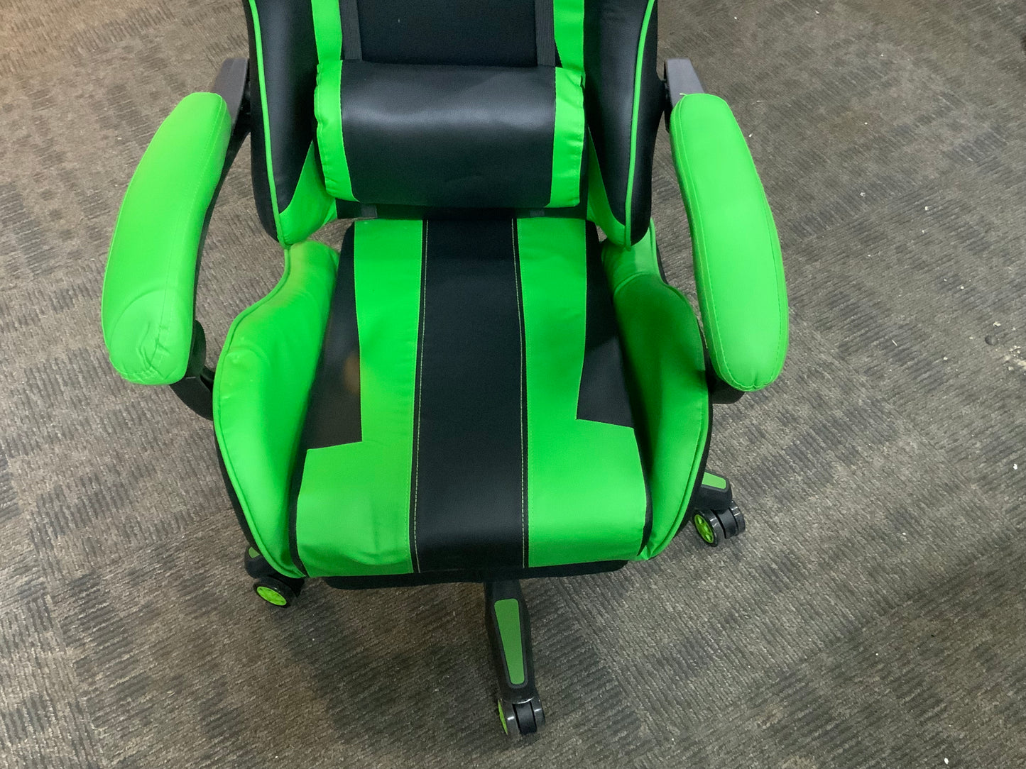 NEW Gaming Chair Reclining Swivel with Massage Lumbar Support