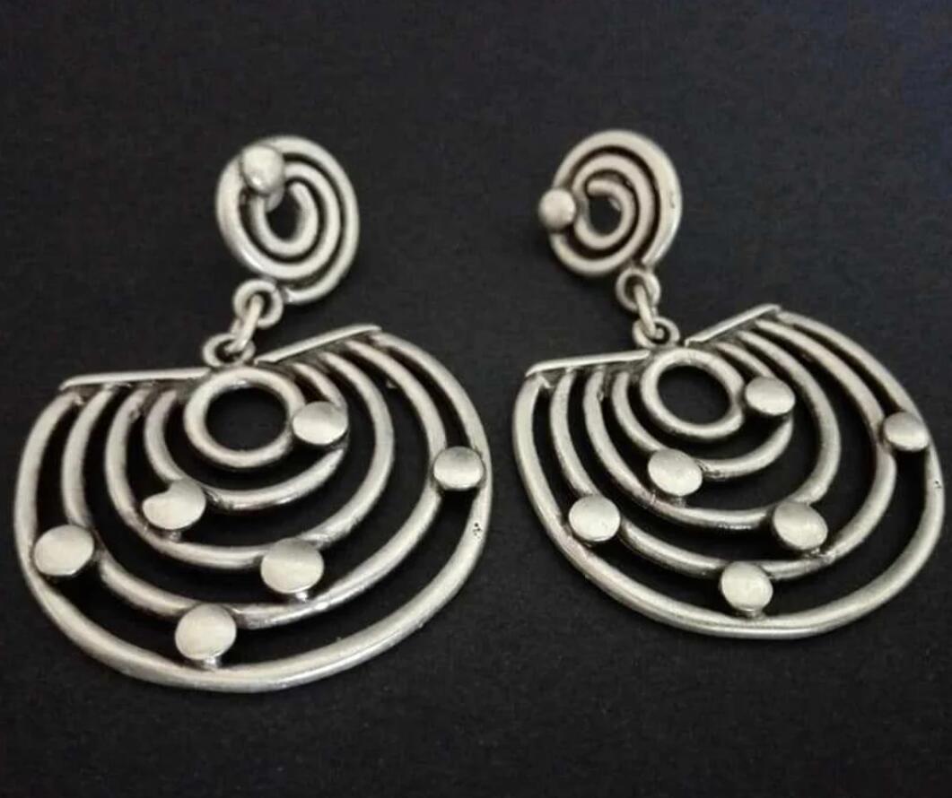 NEW Hollow Spiral Bohemian Retro Metal Alloy Earrings