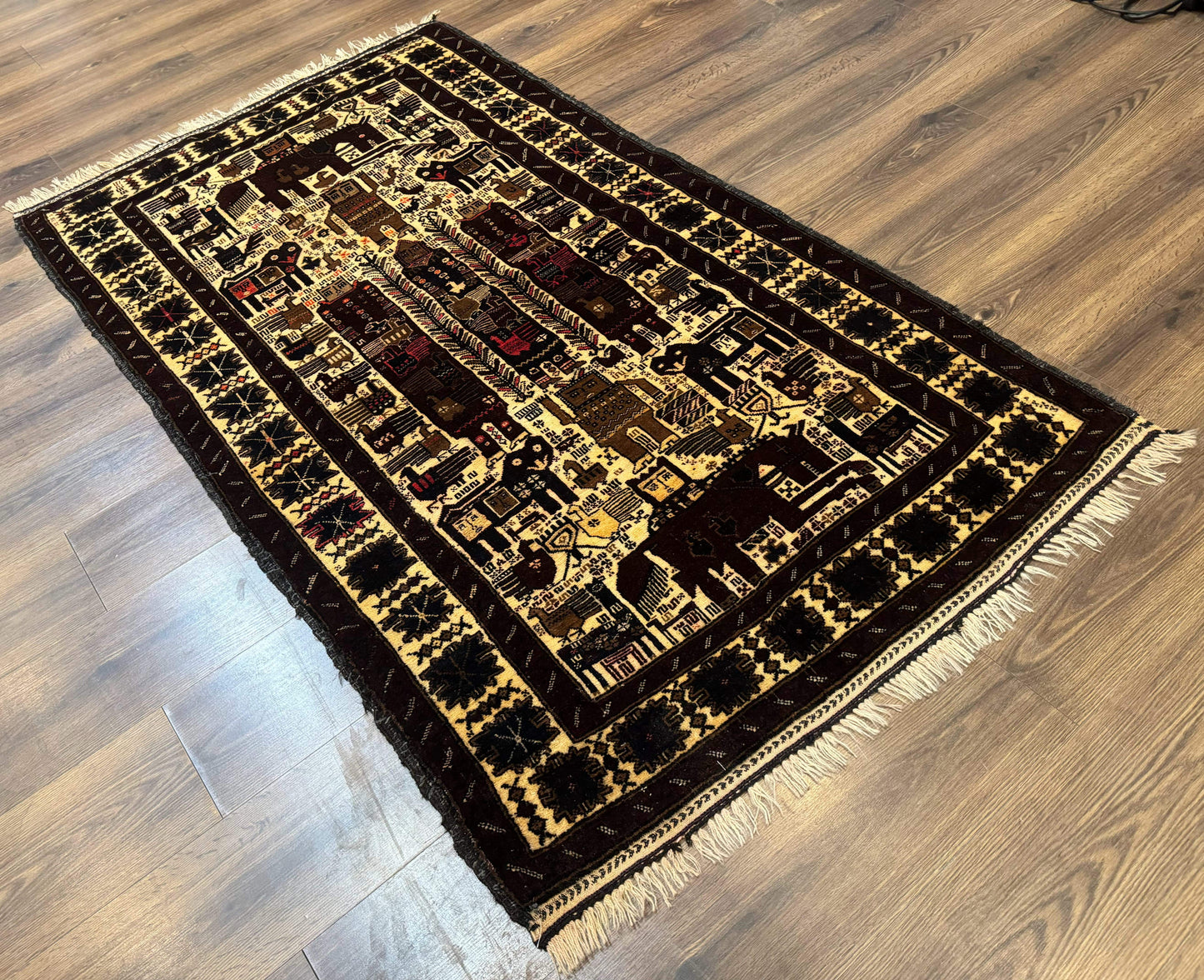 USED Persian Baluch Tribal Rug 4x6, Human and Bird Pictorials, Vintage, Wool, Collectible