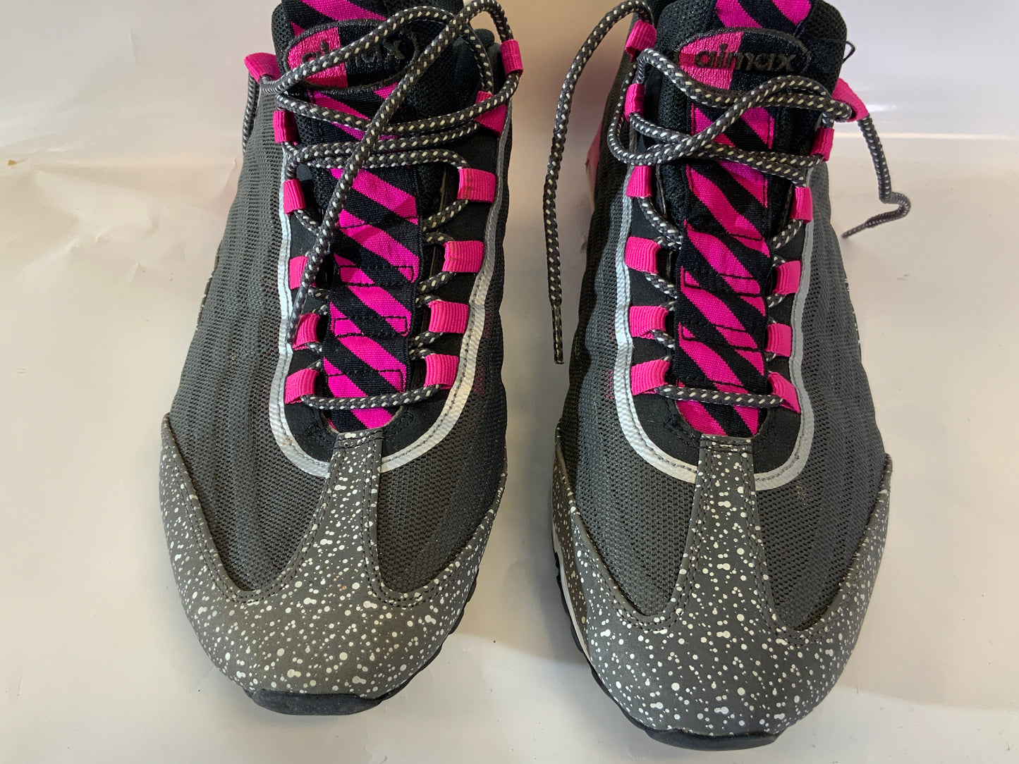 USED Nike Air Max 95 Premium Fog Pink Panther Spackle Men’s Sneakers