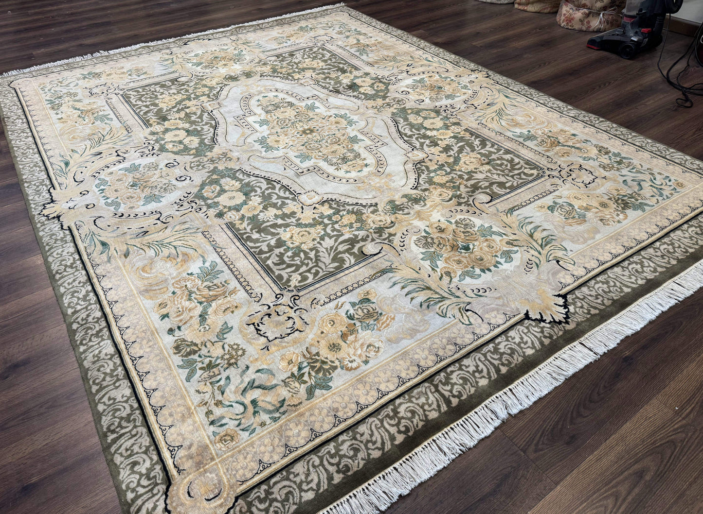 USED Aubusson Rug 8x10, Very Fine 225 KPSI, Floral, French European Design, Pakistani Carpet