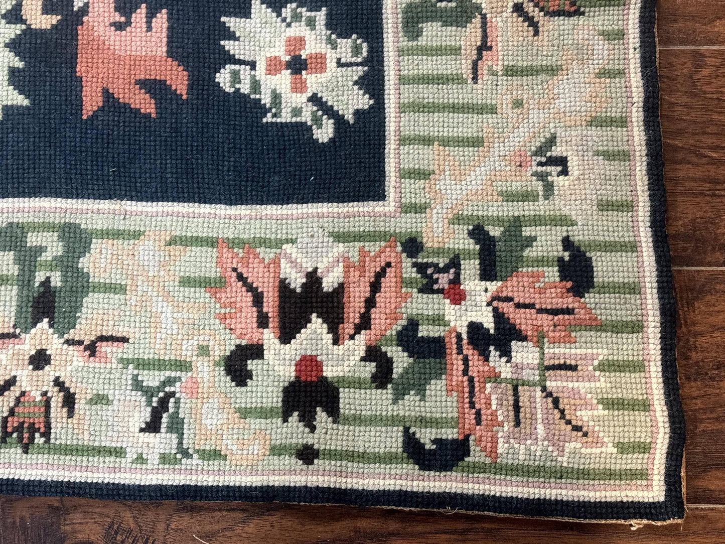 USED Vintage American Needlepoint Rug 4x6, Dark Green, Wool, Handmade, Flatweave Carpet