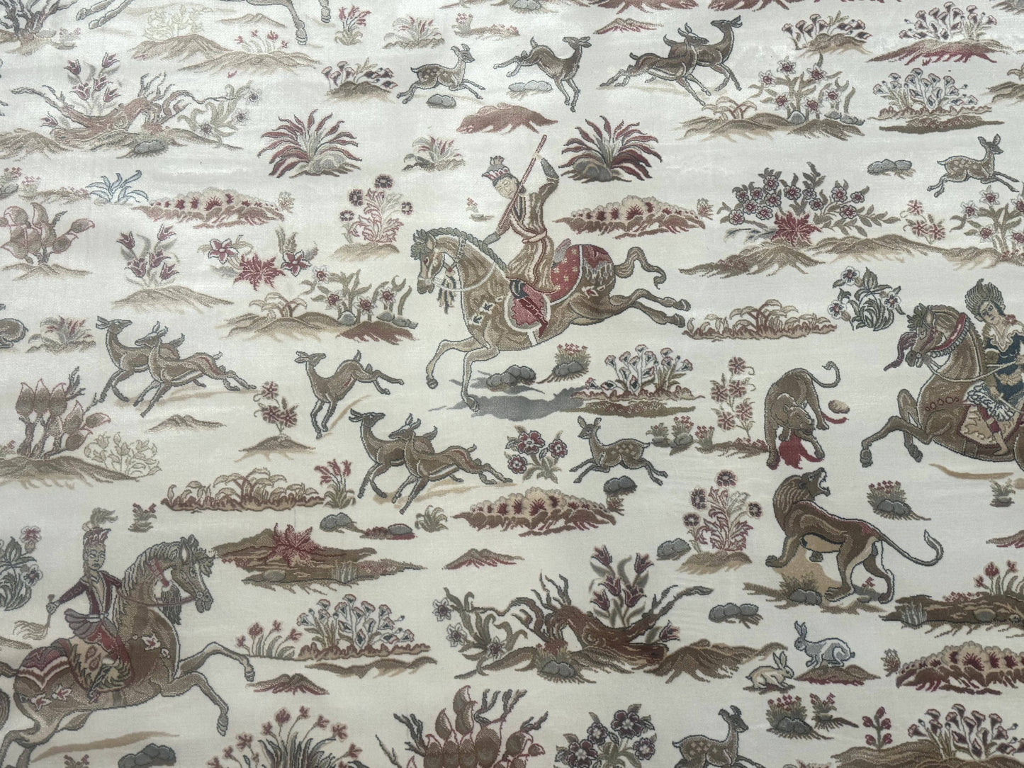 USED Large Turkish Silk Rug 8x10, Ivory, Hunting Design, Bamboo Silk, New