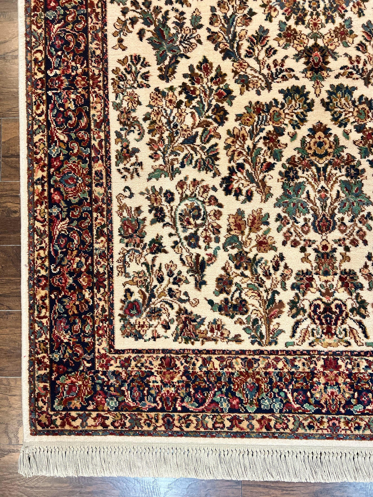 USED Karastan Rug 5.9 x 9, Ivory Sarouk #760, Wool Vintage Original Collection 700 Series