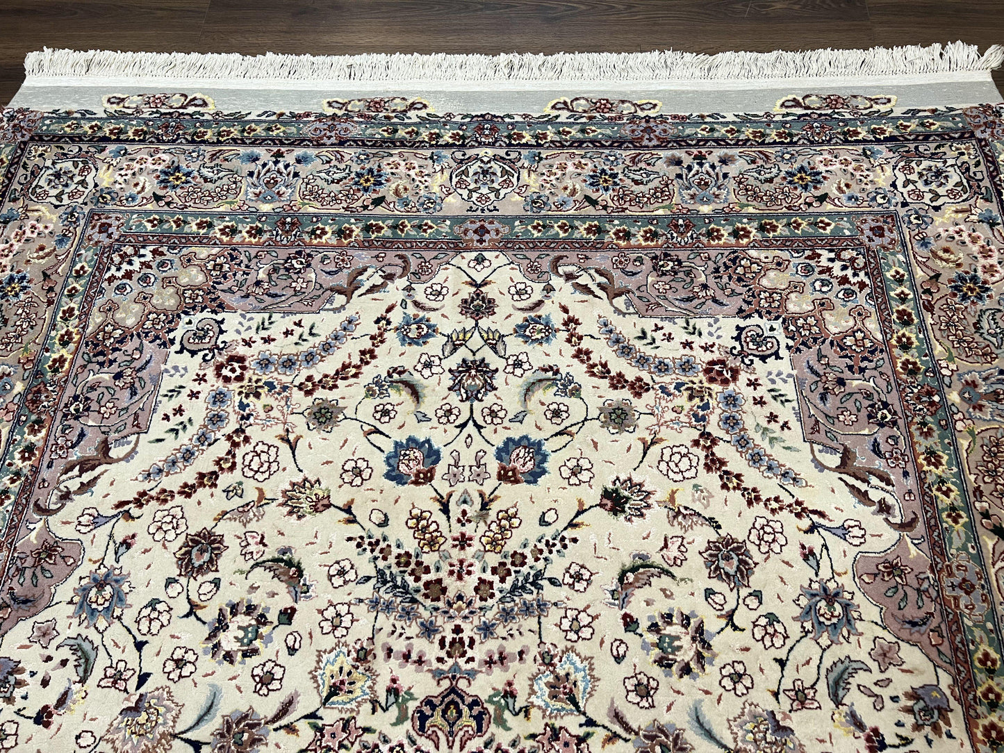 USED Beautiful Pak Persian Rug 6x9, Floral Medallion, Wool and Silk, Highly Detailed Elegant Carpet, Vintage Oriental Rug 6 x 9, Cream and Gray