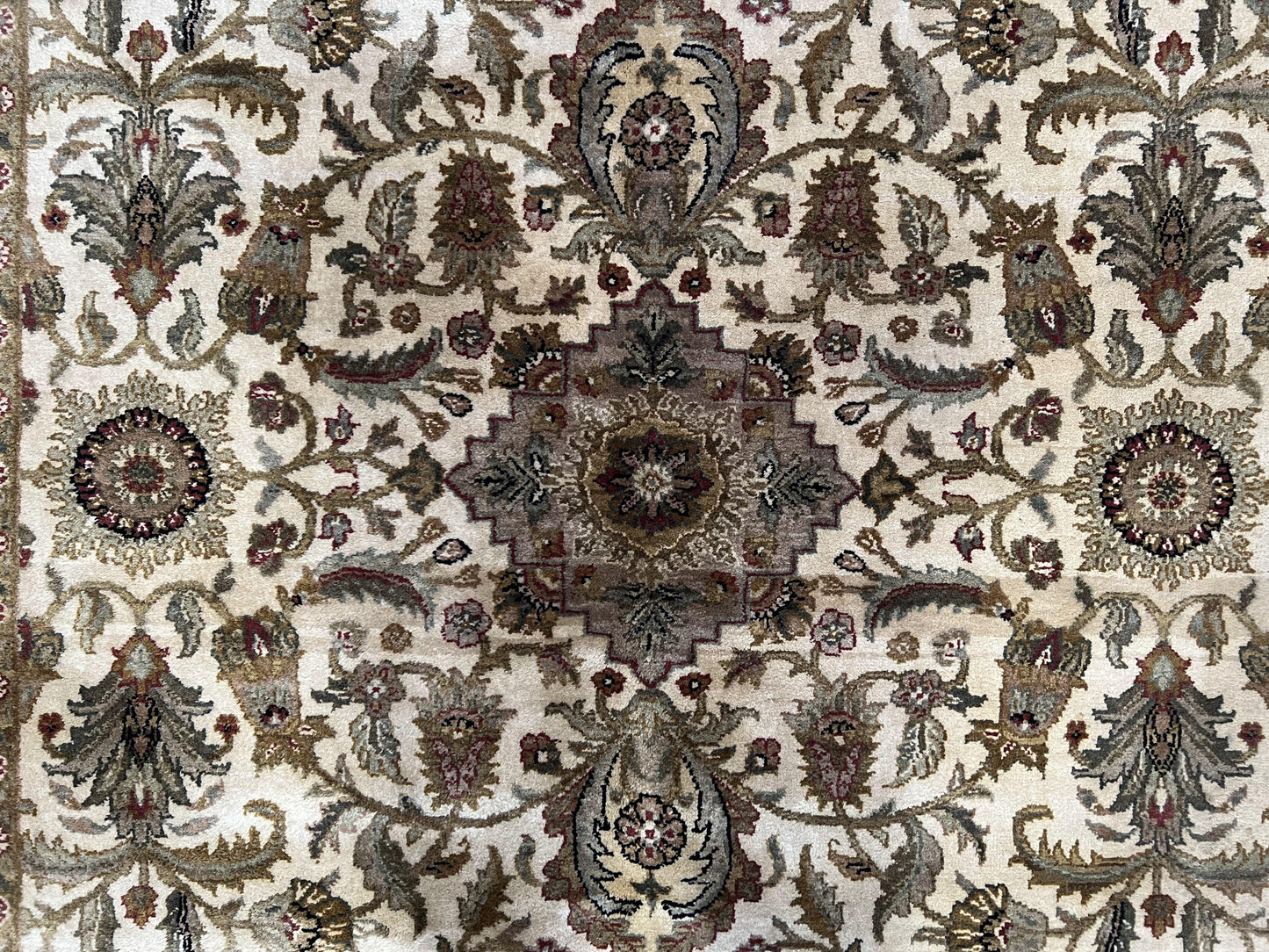 USED Indo Mahal Rug 6x9, Indian Floral Carpet 6 x 9, Beige and Black, Allover Design, Living Room Rug, Bedroom Rug, Traditional Rug, Vintage Rug