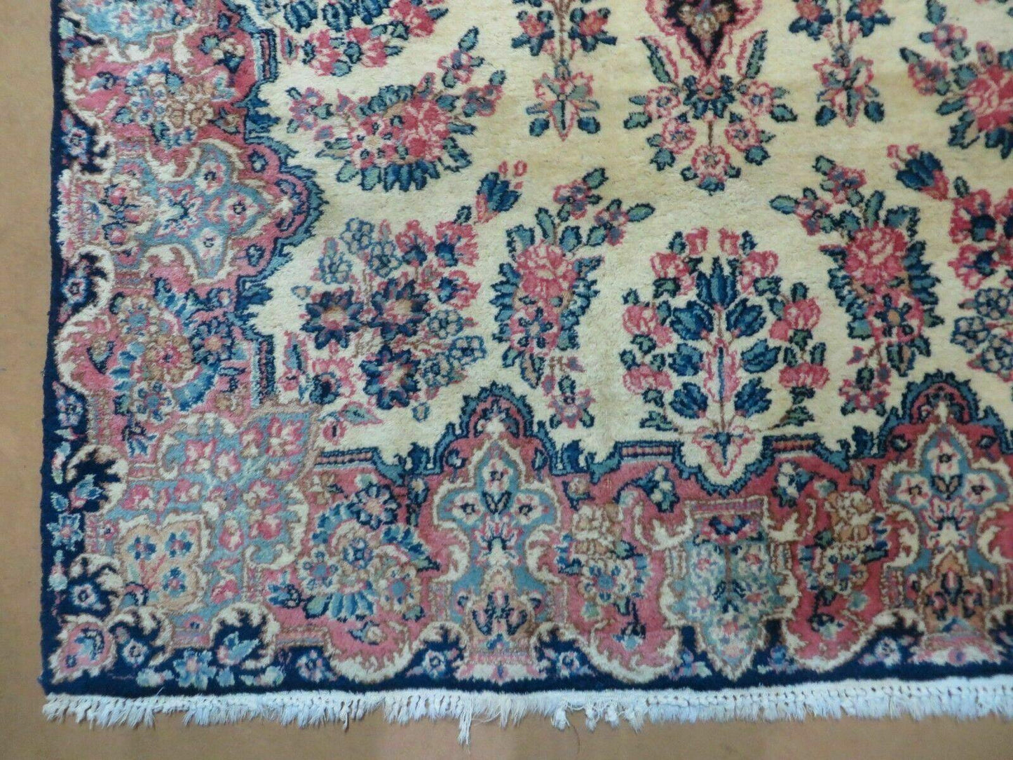 USED Antique Persian Kirman Rug 3.9 x 6.6, Floral Oriental Carpet, Ivory/Cream - Blue - Pink, Hand Knotted Wool Rug, Floral Medallion Rug 4x6