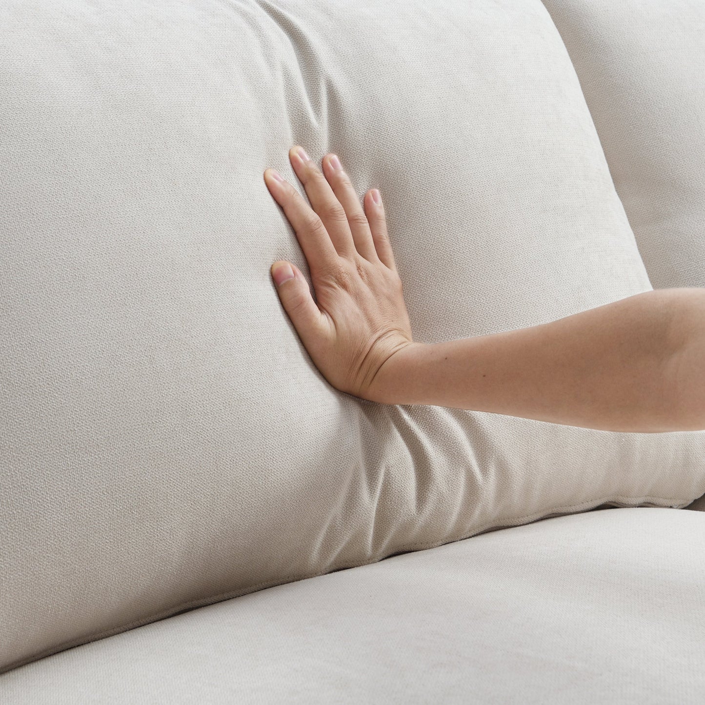 NEW Modern Sectional Sofa with Movable Ottoman and Throw Pillows