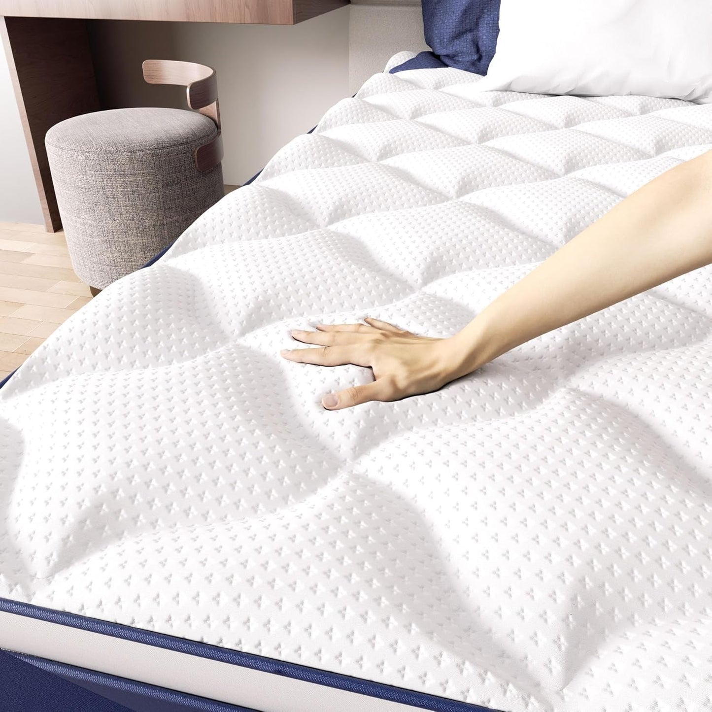 NEW Queen Hybrid Mattress Featuring Pocket Springs GelMemoryFoam