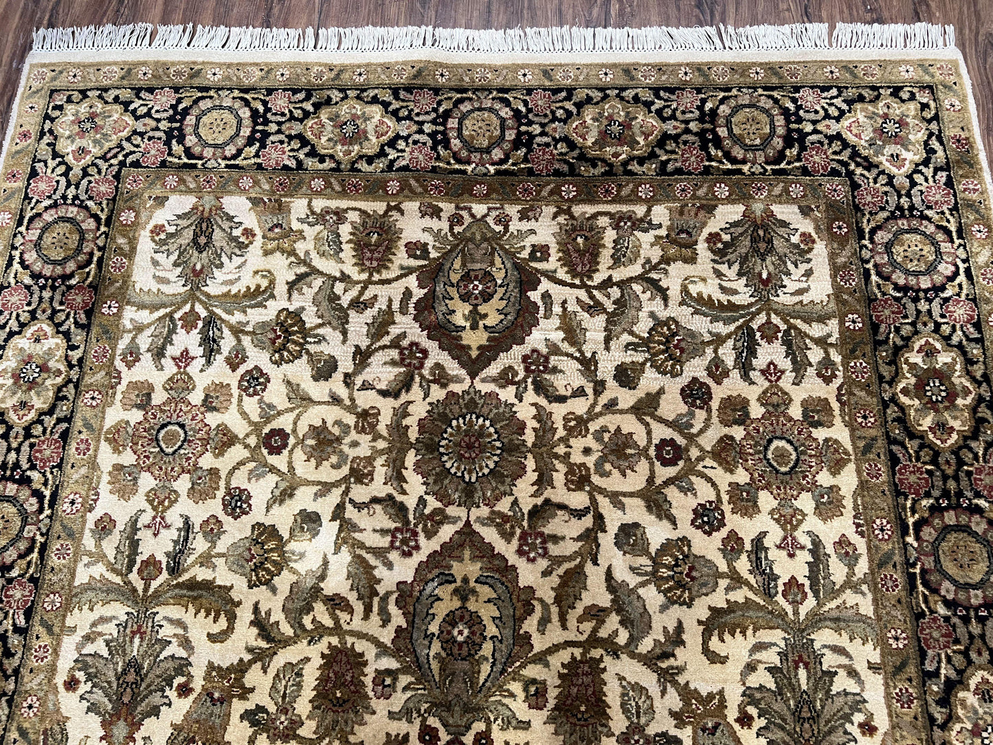 USED Indo Mahal Rug 6x9, Indian Floral Carpet 6 x 9, Beige and Black, Allover Design, Living Room Rug, Bedroom Rug, Traditional Rug, Vintage Rug