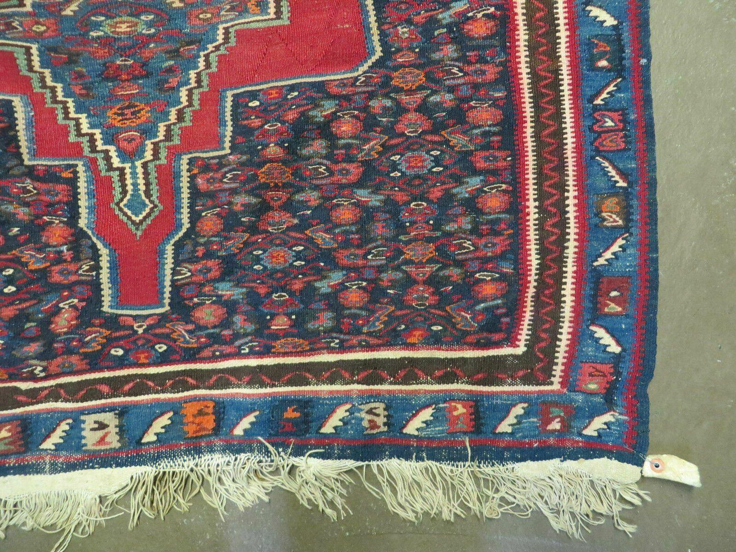 USED 4' X 5' Antique Handmade Turkish Wool Kilim Flat weave Rug Blanket Tribal