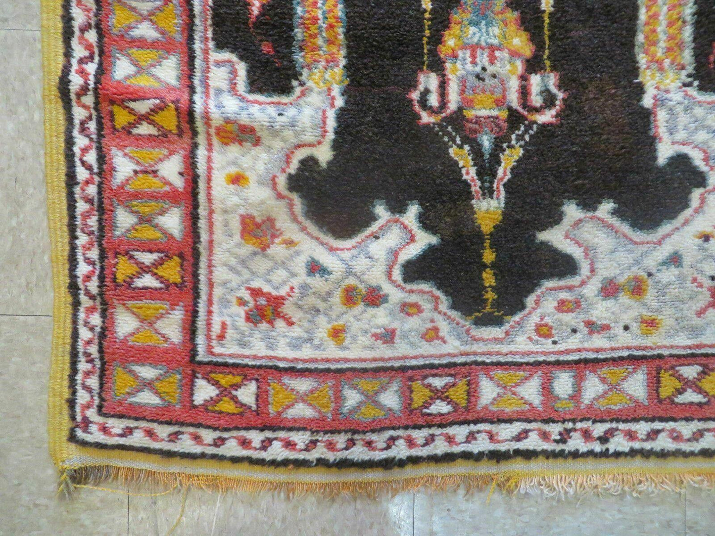USED Antique Moroccan Runner Rug 3x7, Moroccan Prayer Rug, Double Mehrab Prayer Arches, Black and Red, Hand-Knotted Wool Carpet, Hallway Rug Nice