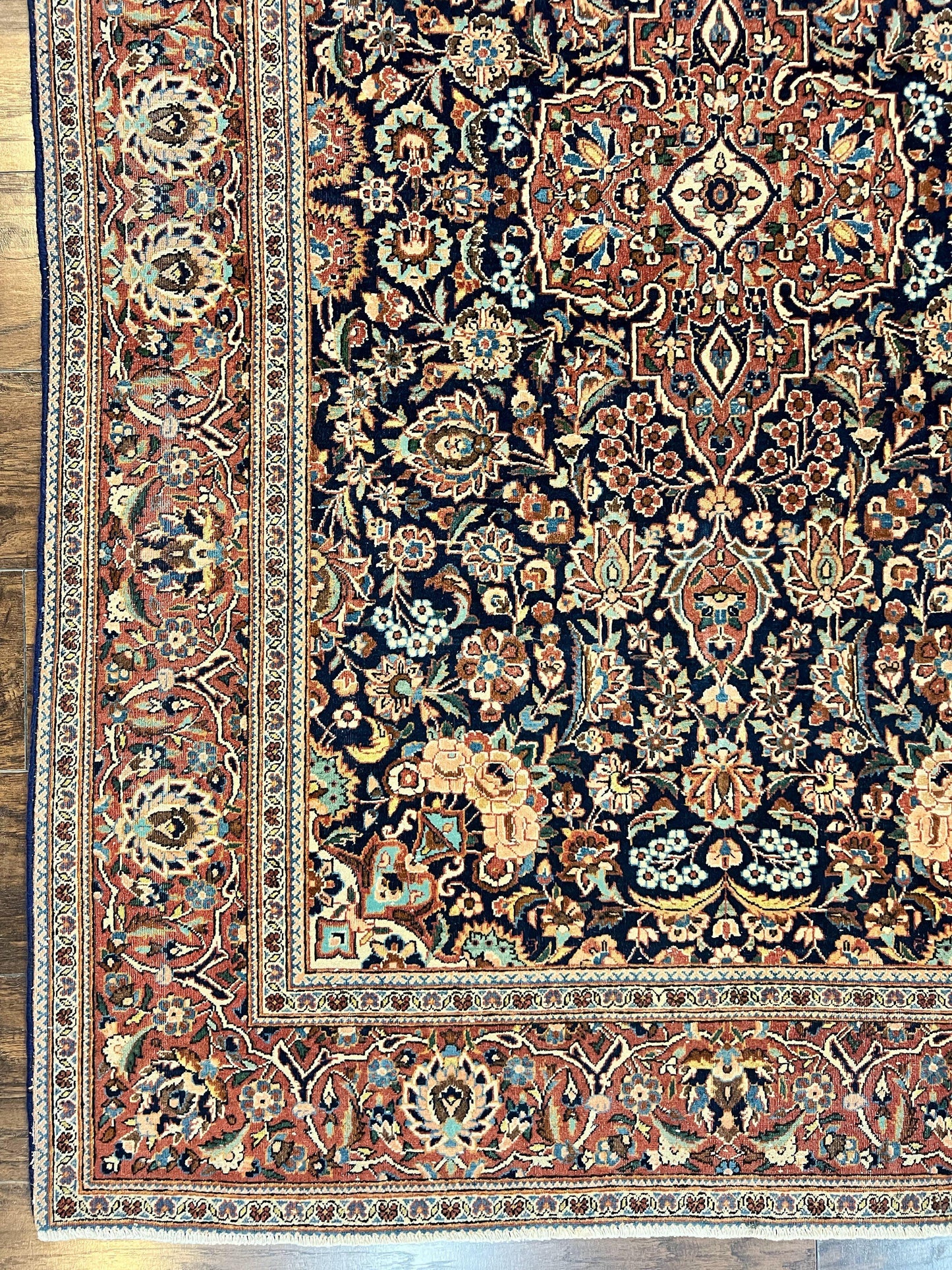 USED Persian Kashan Rug 4x7, Floral Medallion Vintage Handmade Hand Knotted Navy Blue & Red Wool Oriental Carpet, Highly Detailed Semi Antique Rug