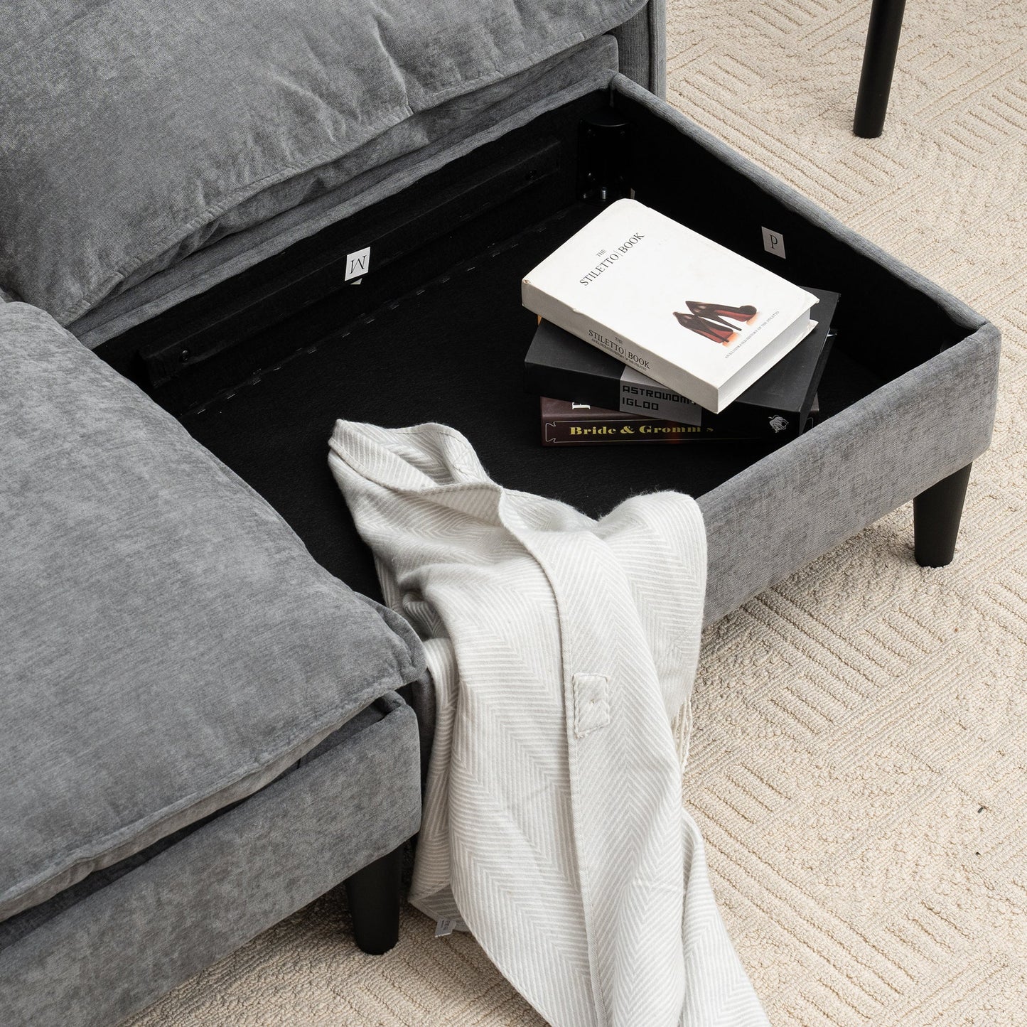 NEW Convertible Combination Gray U-Shaped Sofa with Footstools Storage