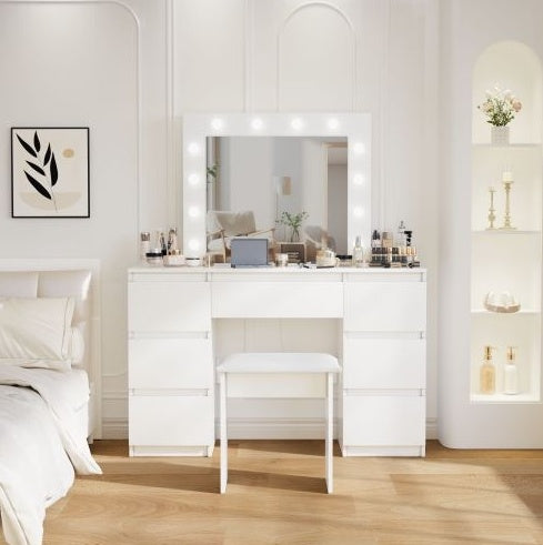 NEW Large White Vanity Tables With Mirror And Light