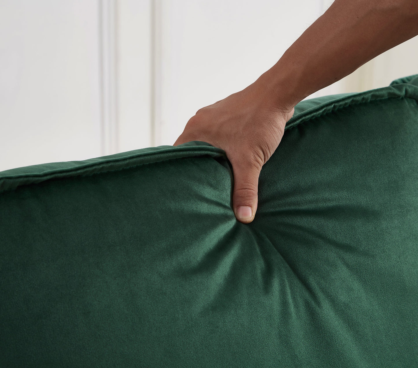 NEW Convertible Modern Green Velvet Fabric Double Seat Loveseat Sleeper Sofa Bed with 2 Detachable Backs