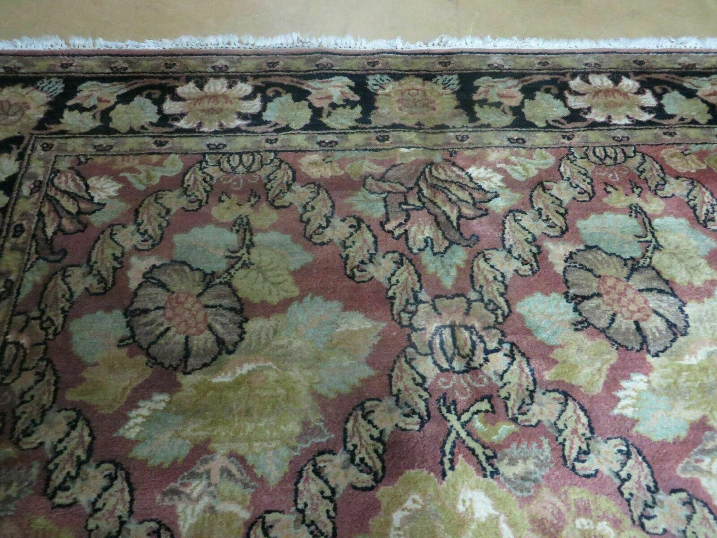 USED 6' X 9' Handmade India Floral Oriental Wool Rug Carpet