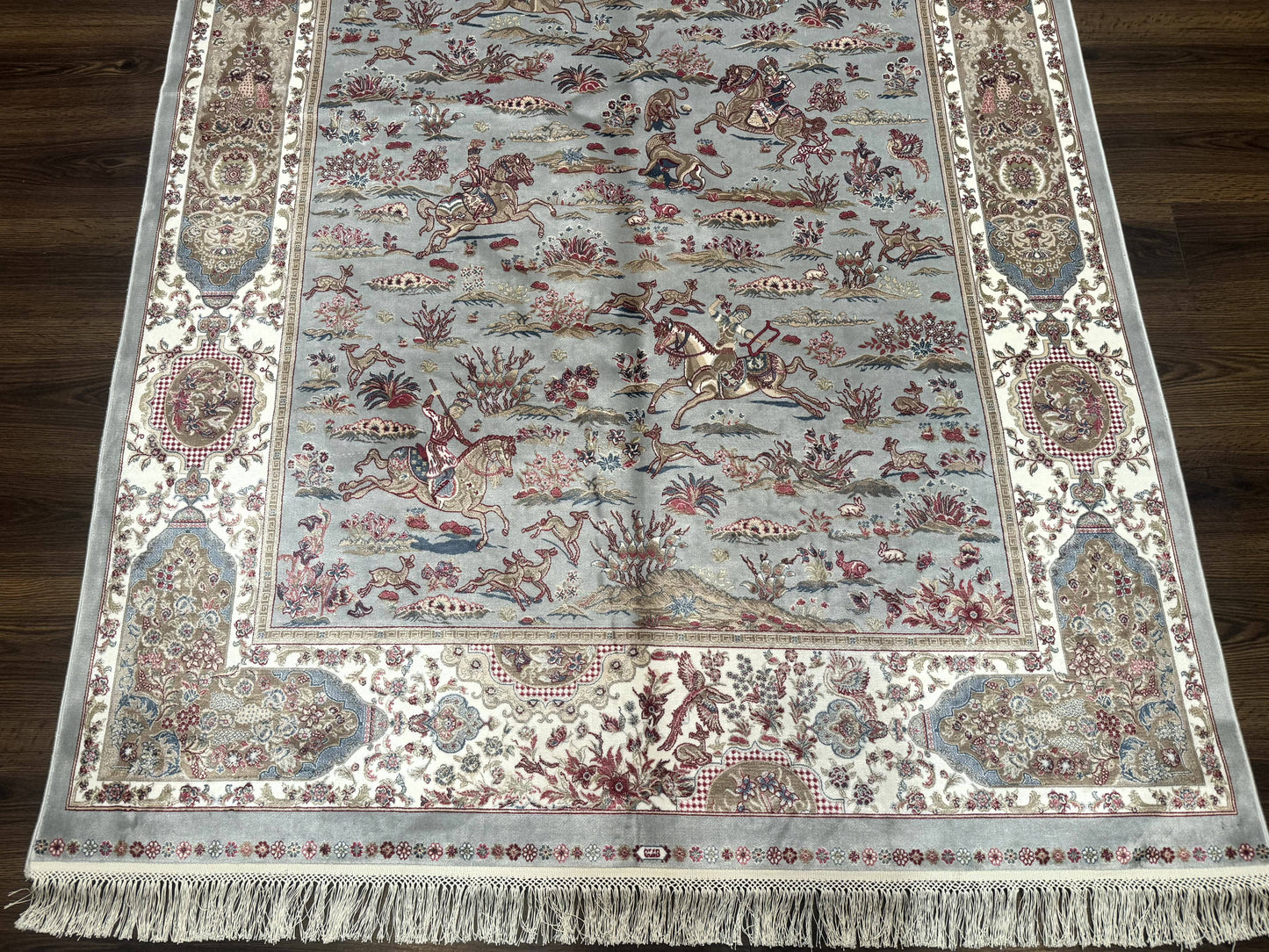 USED Turkish Silk Rug 5x7, Hunting Design, Animal Pictorials, Bamboo Silk
