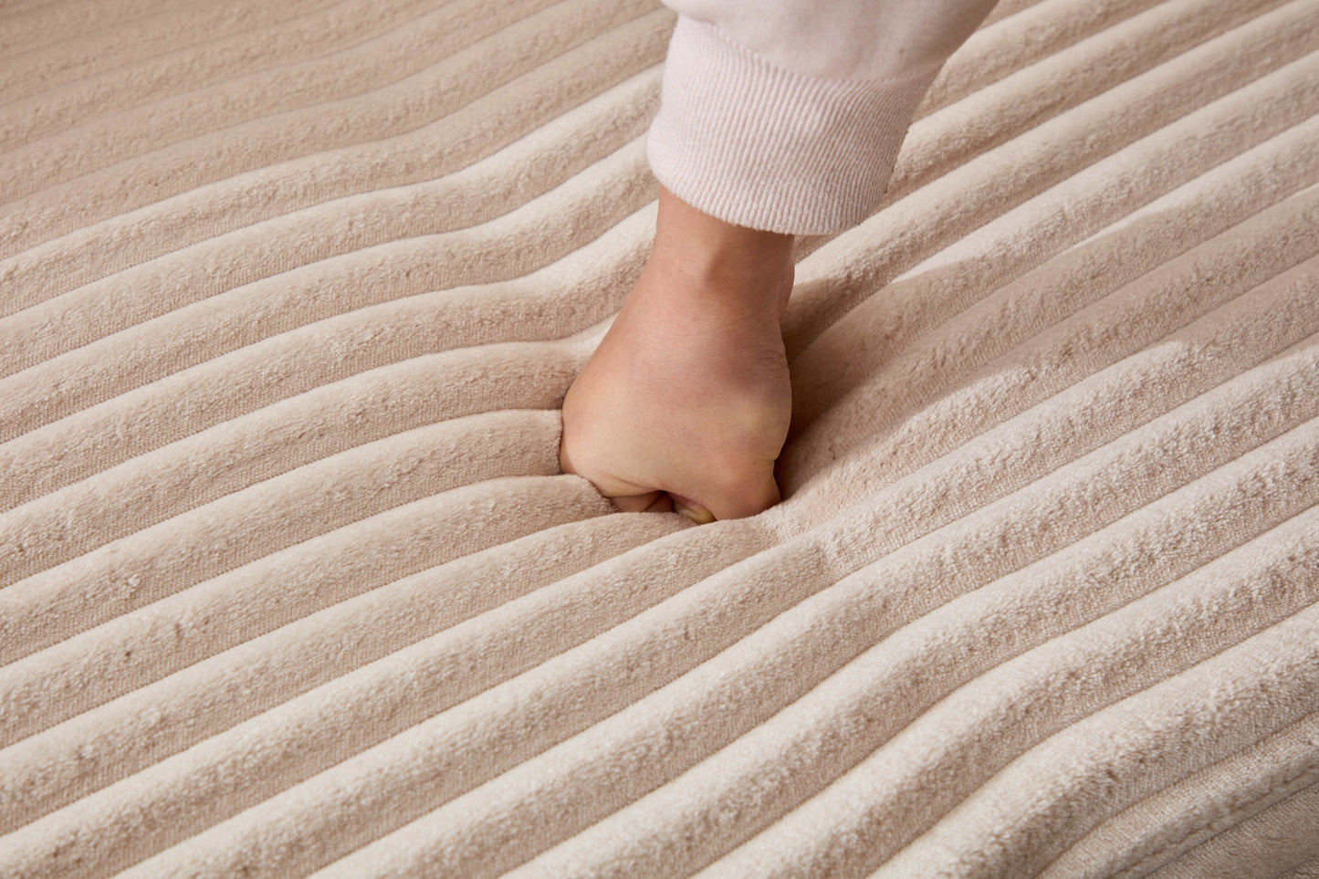 NEW Compression Sectional Couch with Comfy Chaise, Boneless L Shape Sofa with Deep Seat, Minimalist Modular Couches Sleeper for Living Room Bedroom Apartment Lounge,corduroy,Beige