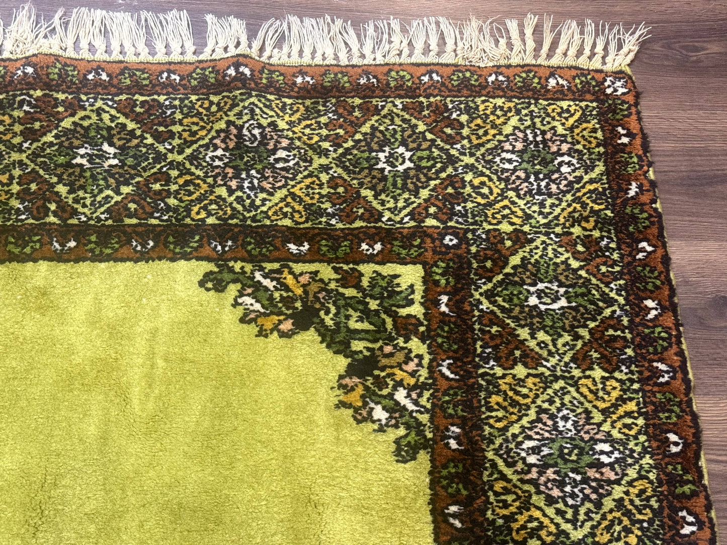 USED Moroccan Rug 6x8, Semi Open Field, Vintage, Lime Green, Wool Carpet