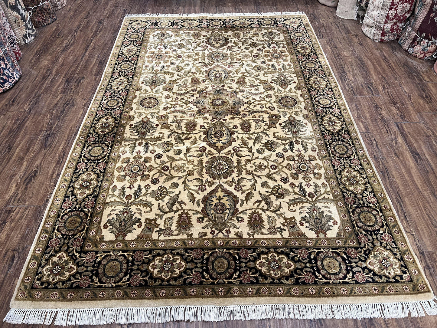 USED Indo Mahal Rug 6x9, Indian Floral Carpet 6 x 9, Beige and Black, Allover Design, Living Room Rug, Bedroom Rug, Traditional Rug, Vintage Rug