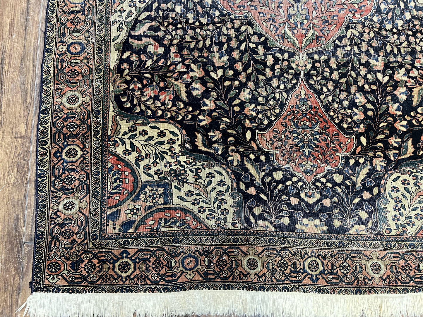 USED Antique Persian Sarouk Farahan Rug 4x7, Collectible Persian Carpet