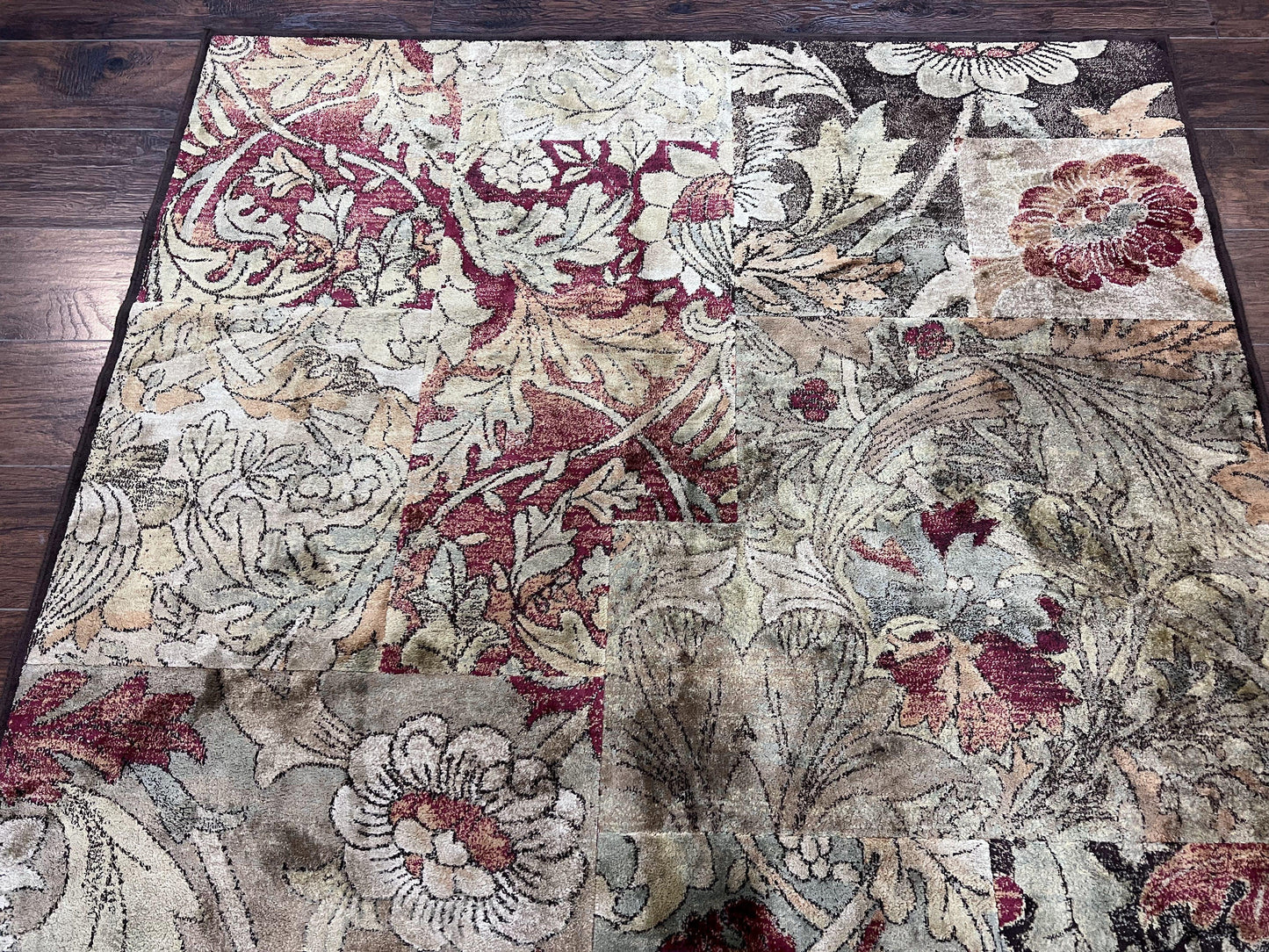 USED Modern Abstract Area Rug 5x7, Floral Design, Contemporary Carpet 5 x 7, Multicolor