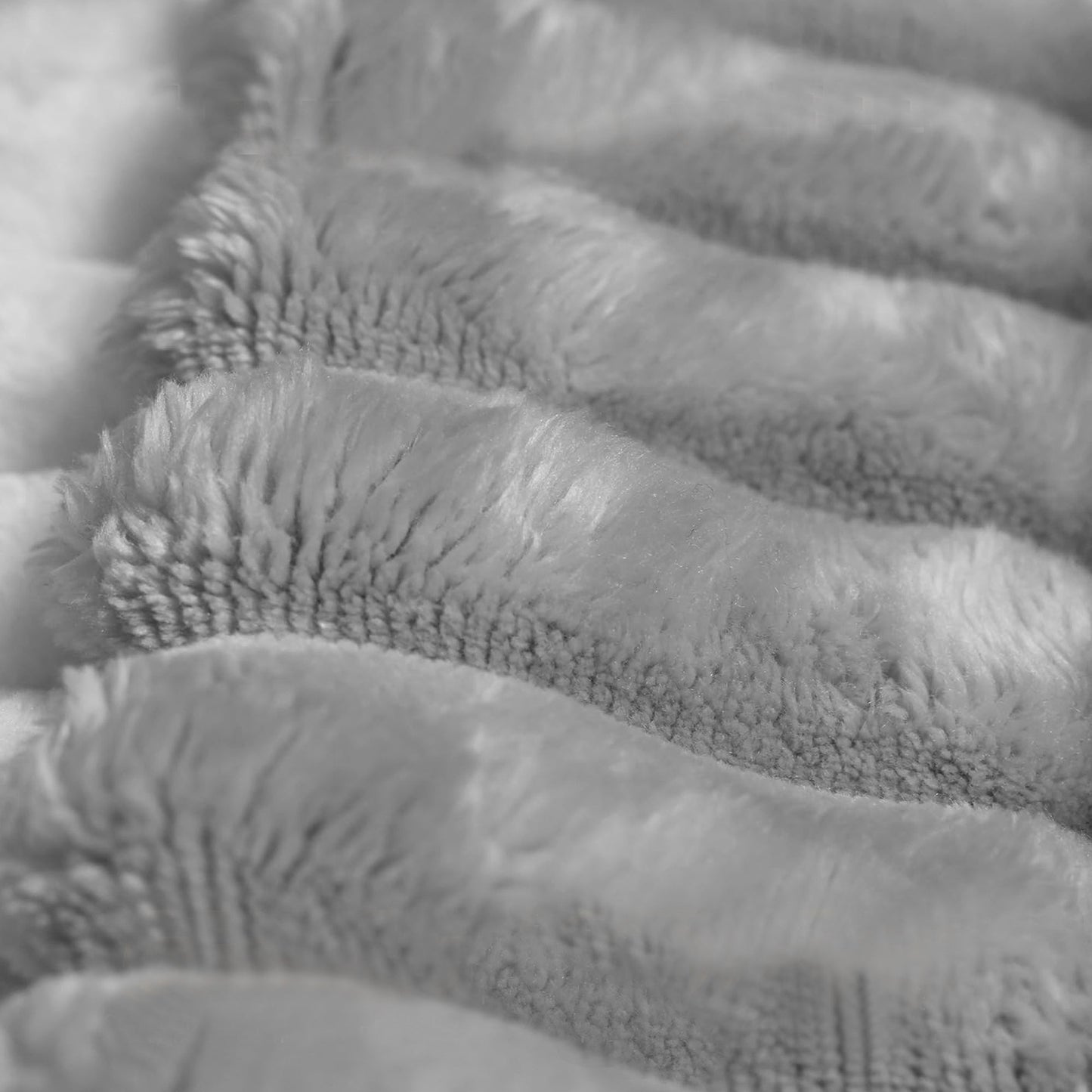 NEW 68'*51' Chaise Lounge Chair Indoor, Oversized Upholstered Sofa Bed, Sleeper Couch Reading Chairs Fluffy Plush Faux Fur Cloud Sofas Couches for Living Room,Grey