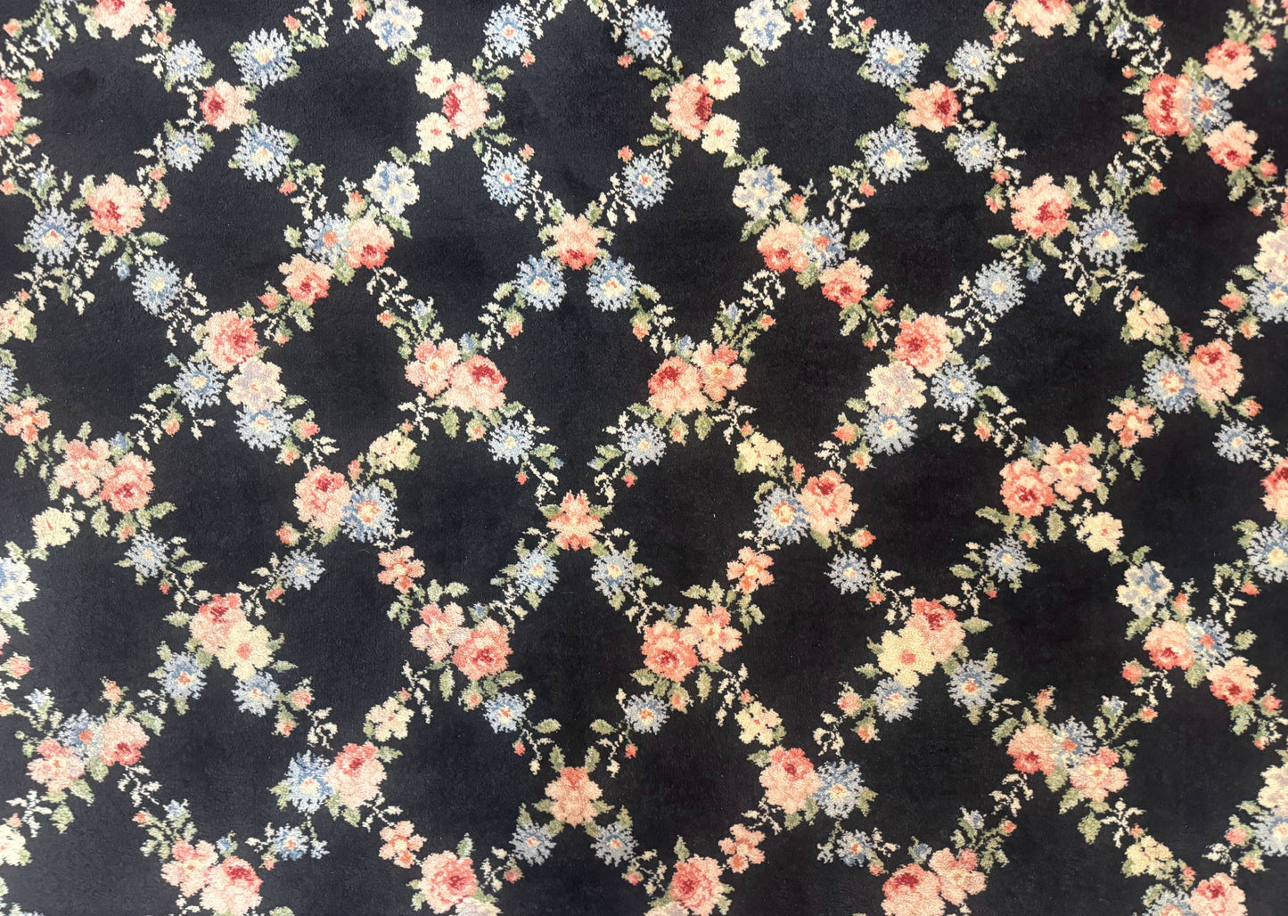 USED 8.8 x 12 Karastan Garden of Eden Rug, Ebony Trellis #509/1270, Black, Floral, Wool Pile, Vintage, Discontinued