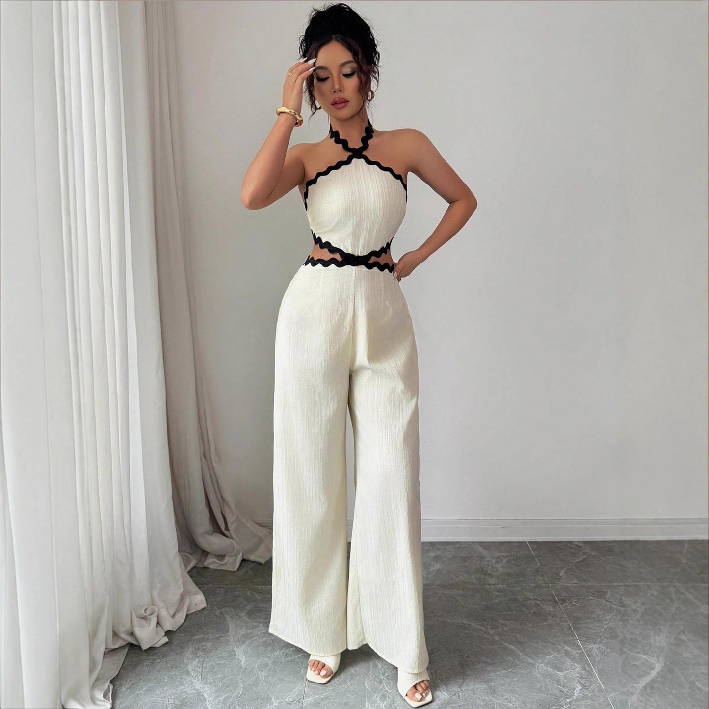 New Women's Fashionable Wave Lace Texture Halter Stitching Hollow-out Jumpsuit