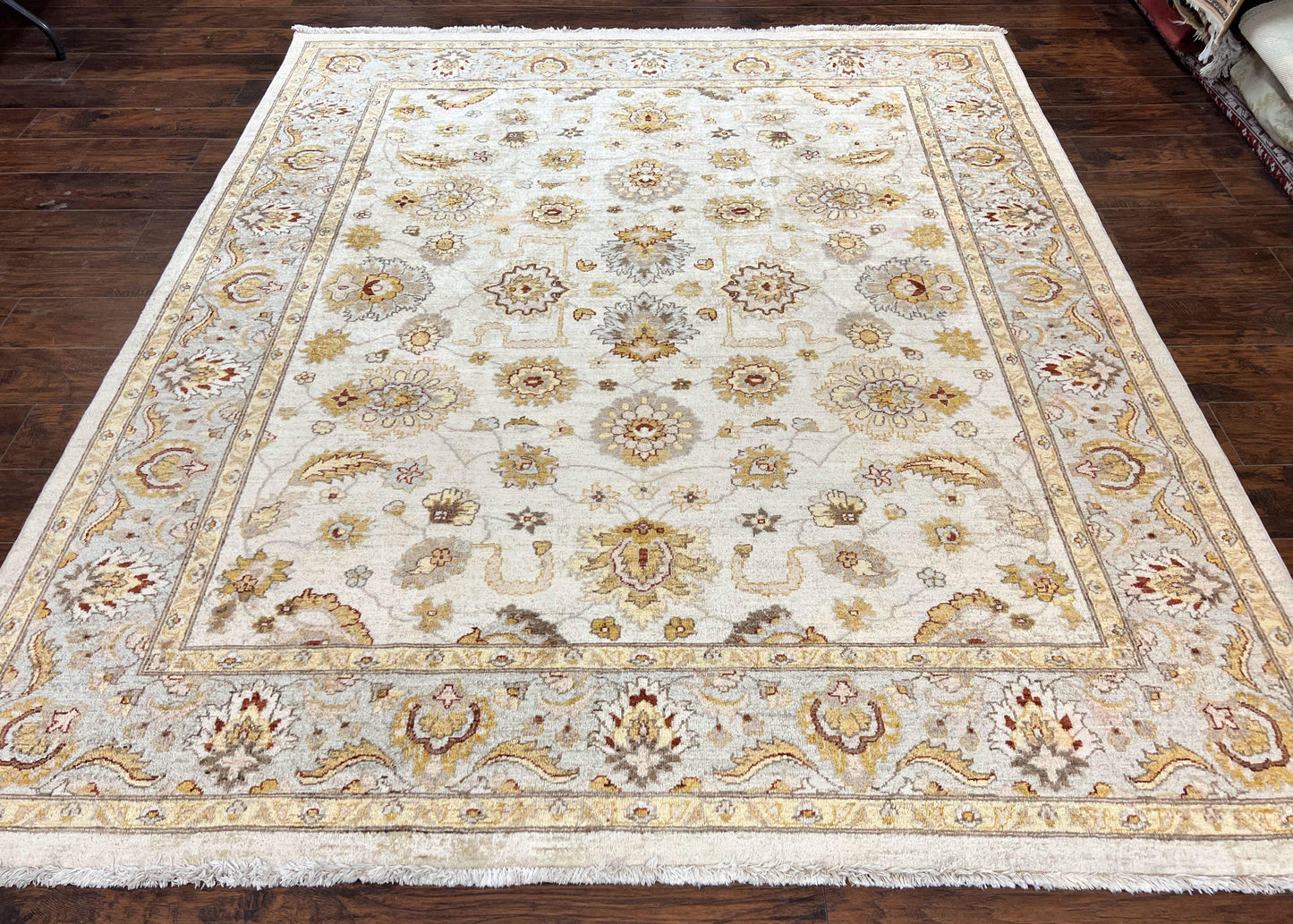USED Peshawar Rug 8x10, Oushak Rug, Neutral Colors Hand Knotted Farmhouse Rug