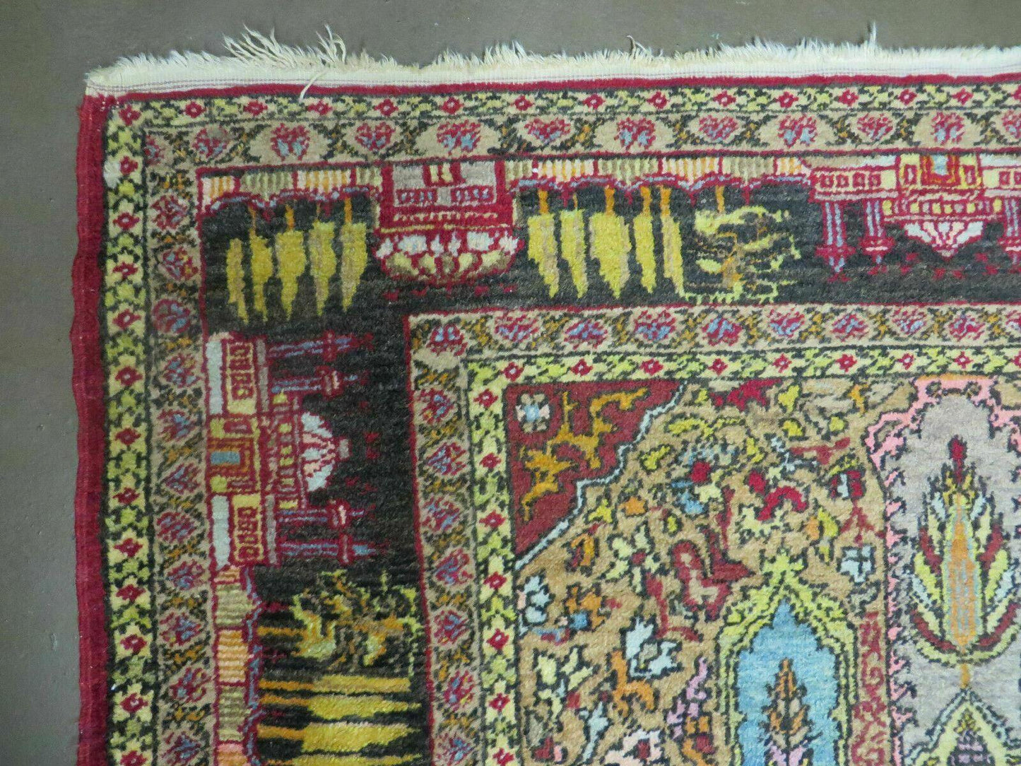 USED 4' X 6' Antique 1920s Handmade Turkish Mehrab Design Wool Rug Lantern Beautiful