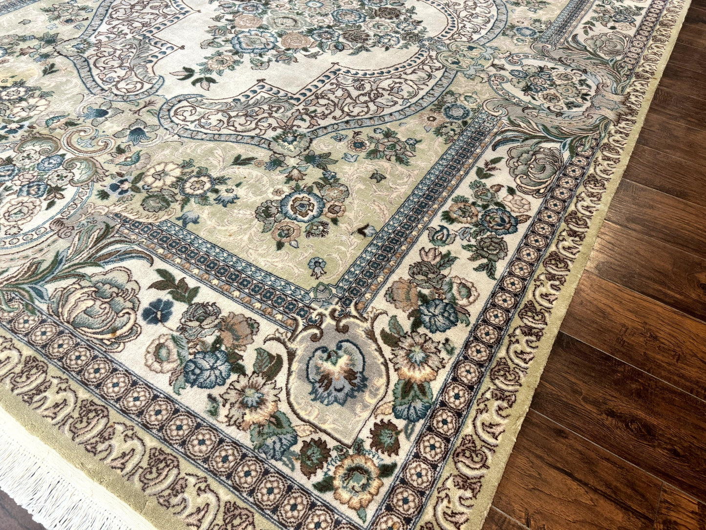 USED Pak Persian Rug 8 x 10.6, Elegant Oriental Carpet, Floral Medallion, Vintage Handmade Wool Rug, FIne 240 KPSI