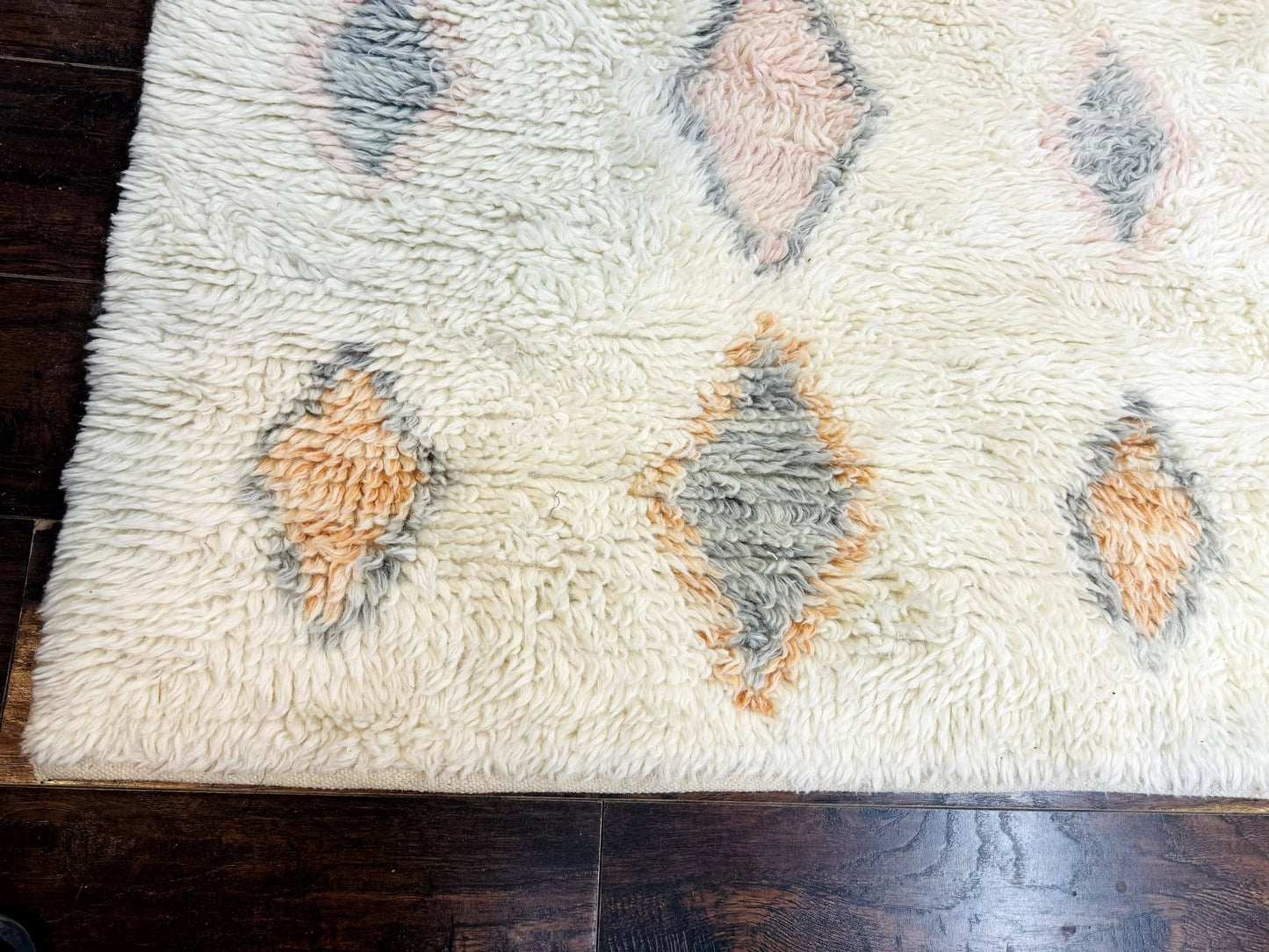 USED Large Modern Contemporary Indian Shag Rug 11x14, Ivory, Handmade Wool Carpet