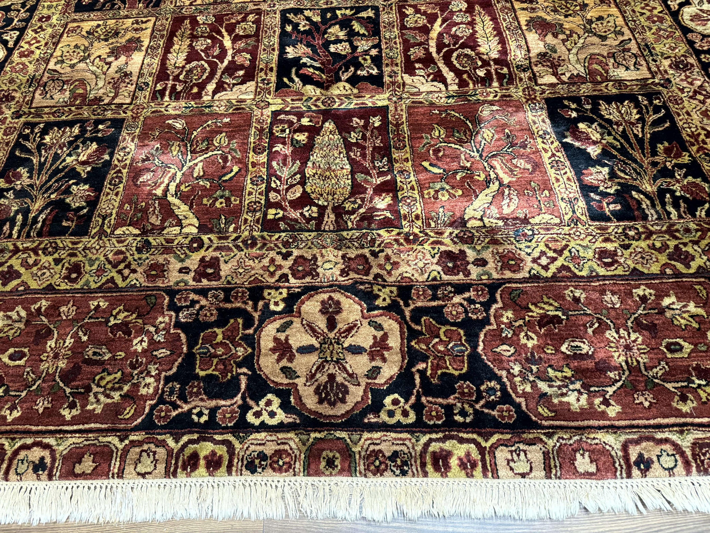 USED Indo Persian Rug 9x12, Bakhtiari Panel Design, Multicolor, Soft Wool Pile